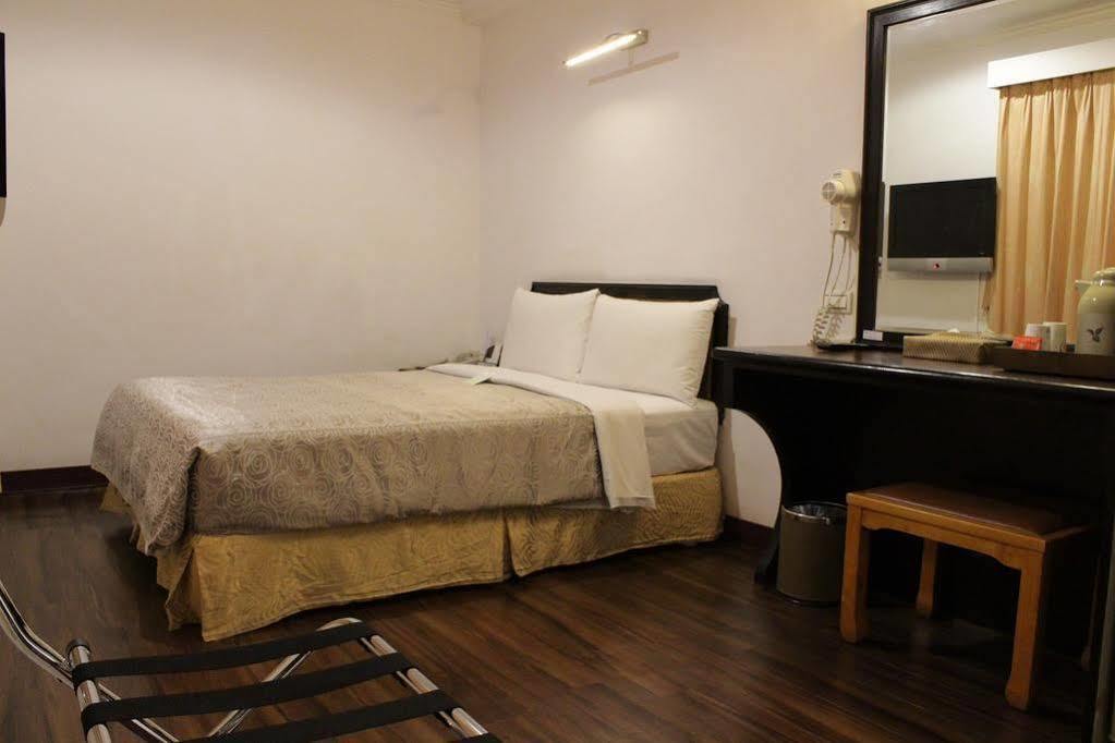 Kaja Hotel Гаосюн Экстерьер фото